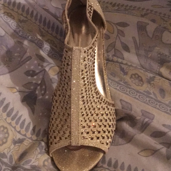 Shoes/heel - Picture 2 of 2